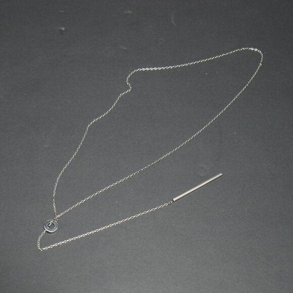 Michael Kors Necklace Loop and Baguette Crystal - Picture 5 of 9